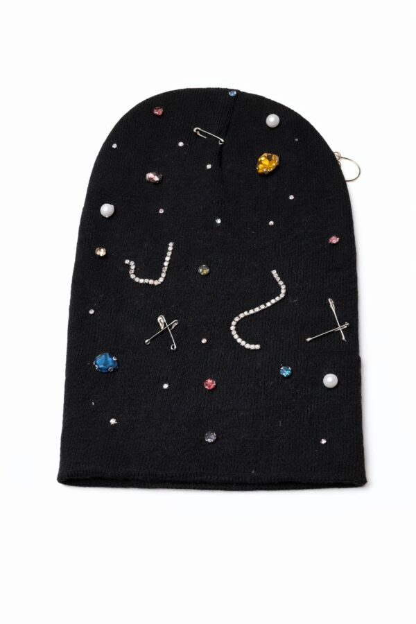 soc beanie black unfolded